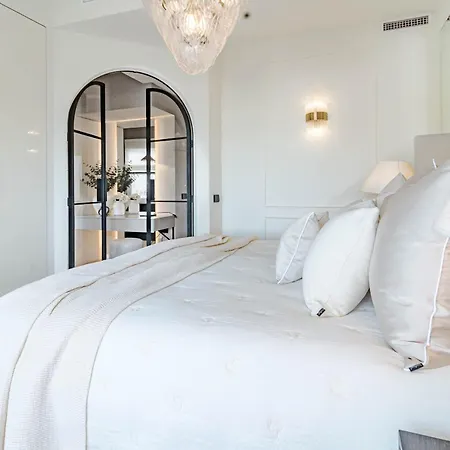 Apartment Royal Garden I - Puerto Banus Marbella